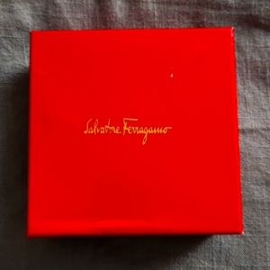 Salvatore Ferragamo belt black and gold